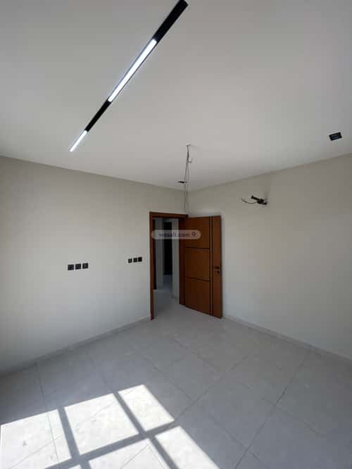 4 bedroom apartment in Al Aziziyah 12