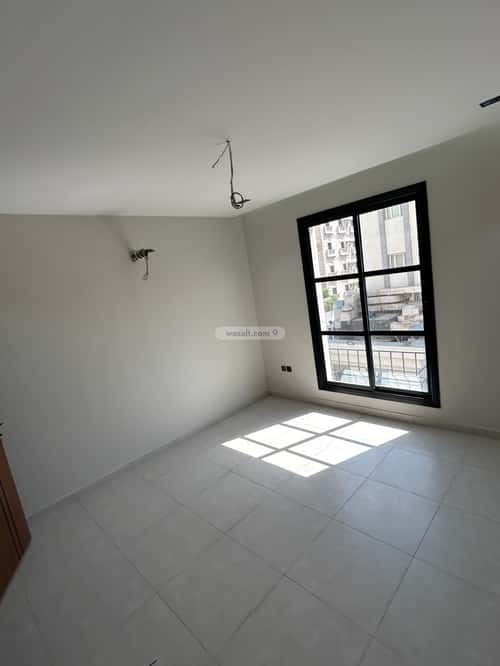 4 bedroom apartment in Al Aziziyah 6