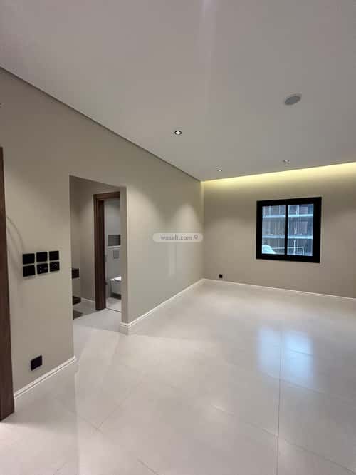 5 bedroom apartment in Al Rawdah 4