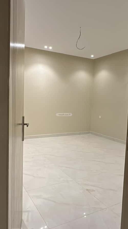 4 bedroom floor in Jeddah 3
