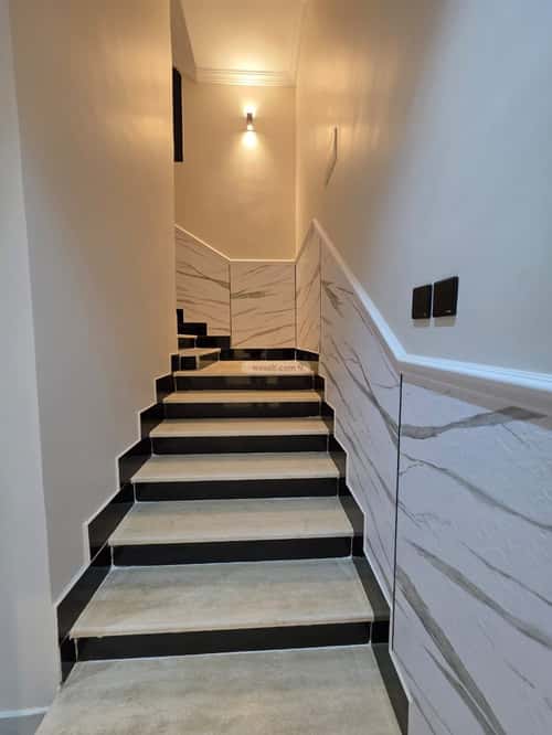 13 bedroom villa in Al Rahmaniyyah 1