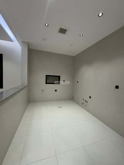 4 bedroom apartment in Al Rawdah 1