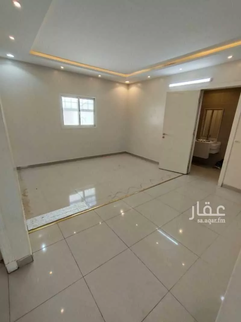 4 bedroom apartment in Tuwaiq, Riyadh 4