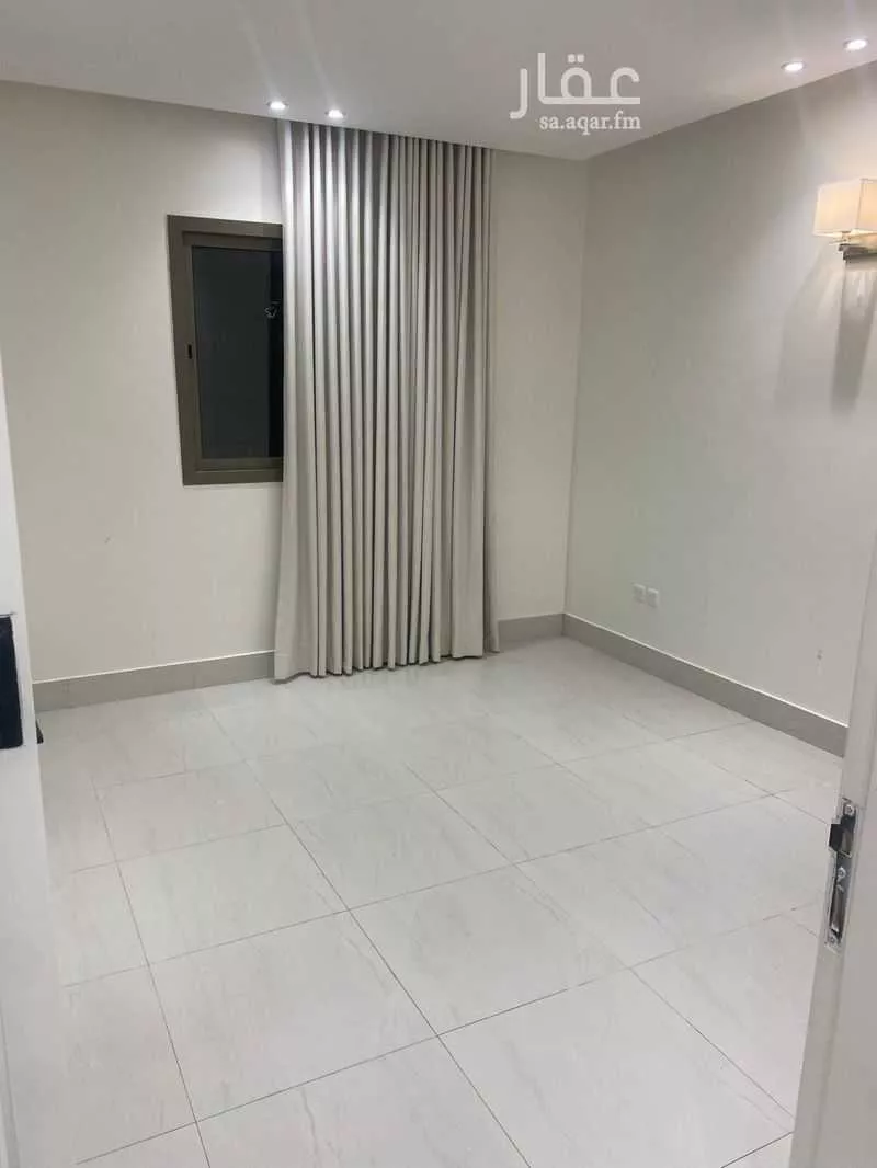 5 bedroom apartment in Tuwaiq, Riyadh 15