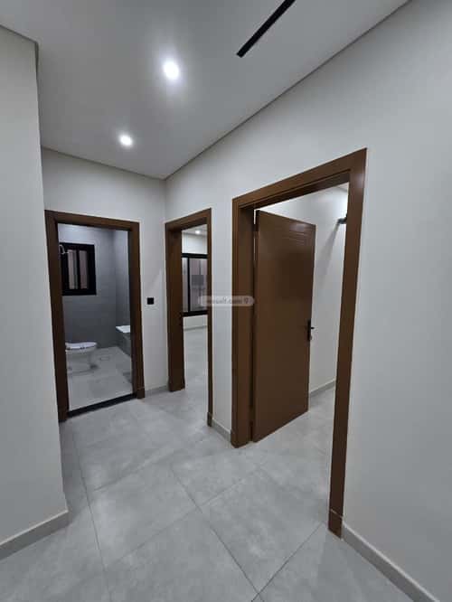 4 bedroom apartment in Al Safaa 8