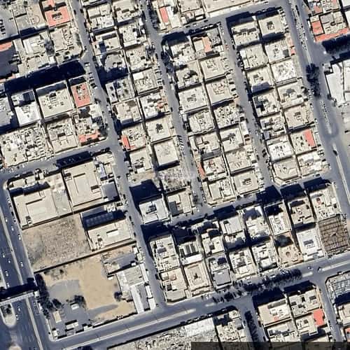 5 bedroom apartment in Al Rabwa 2