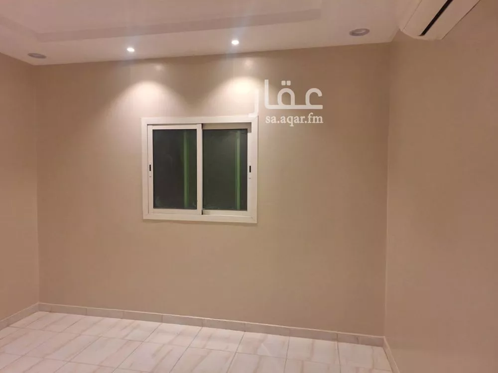 4 bedroom floor in Al Aridh 2