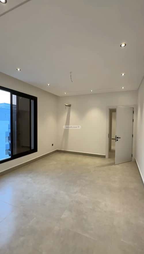 3 bedroom apartment in Al Safaa 10
