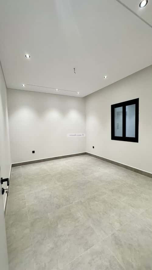 3 bedroom apartment in Al Safaa 2