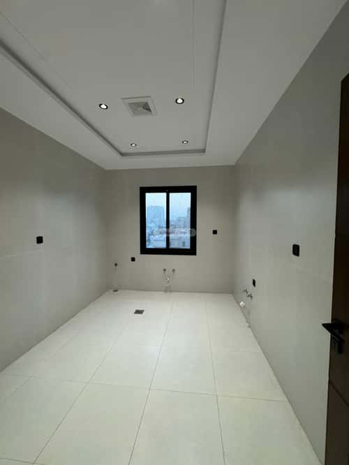 5 bedroom apartment in Al Nuzhah 4