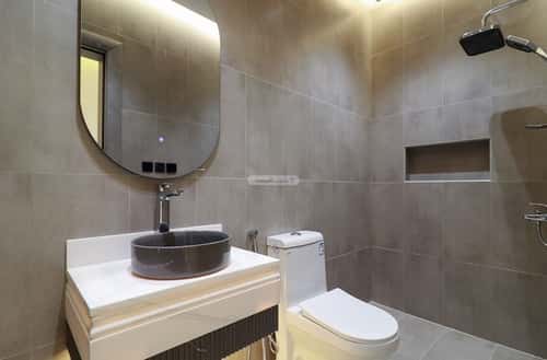 5 bedroom apartment in Al Salamah 2