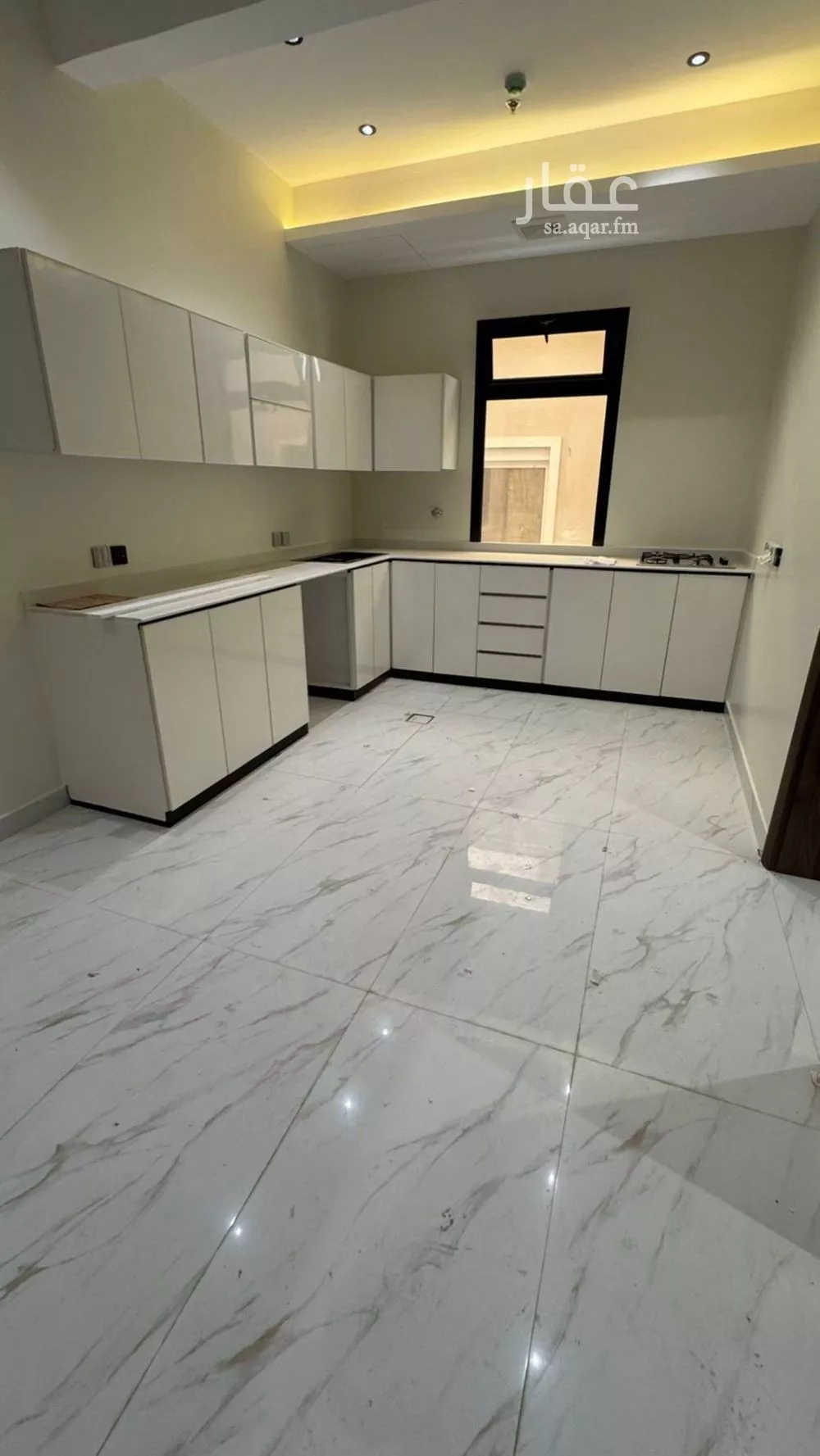 3 bedroom apartment in Al Rimal 5