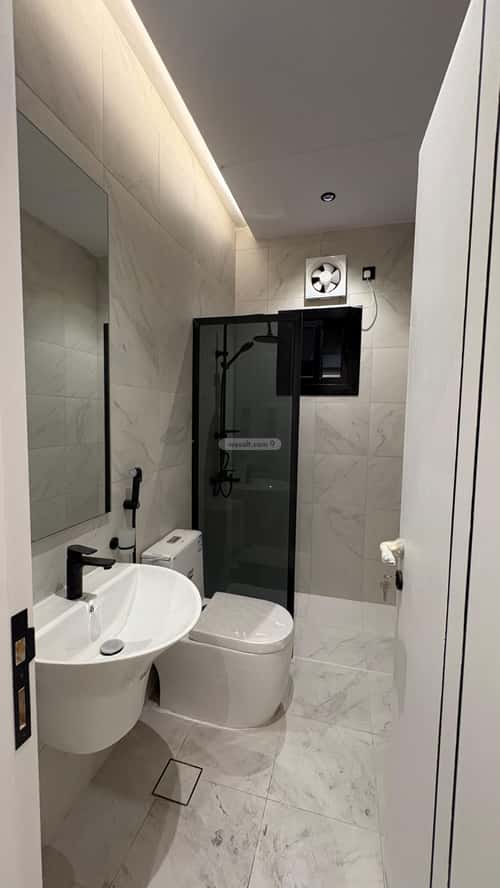 3 bedroom apartment in Al Marwa 4