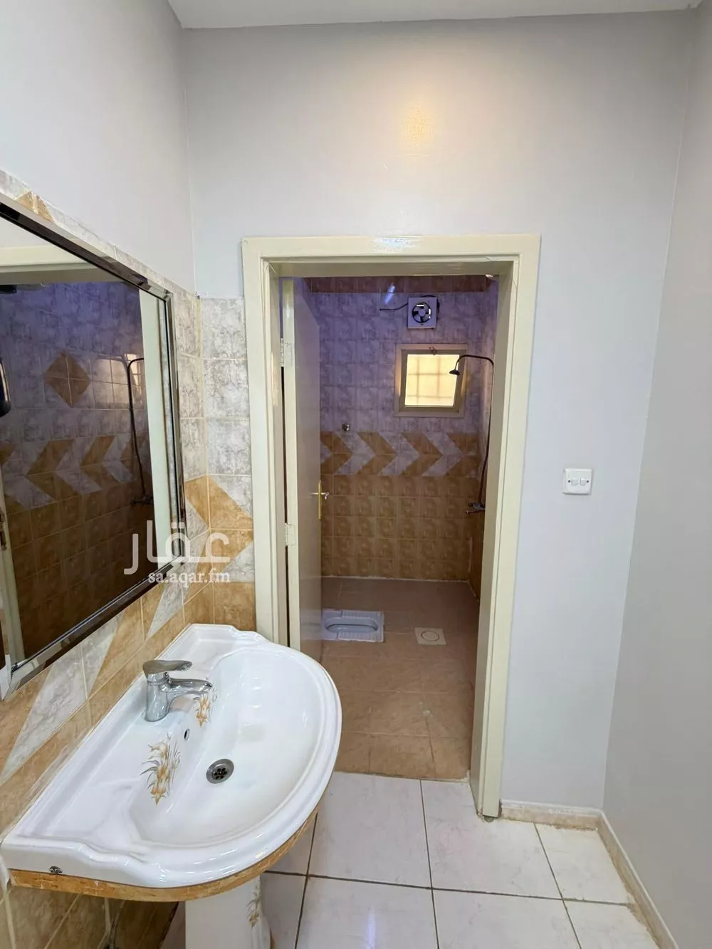 4 bedroom floor in Al Yarmouk 8