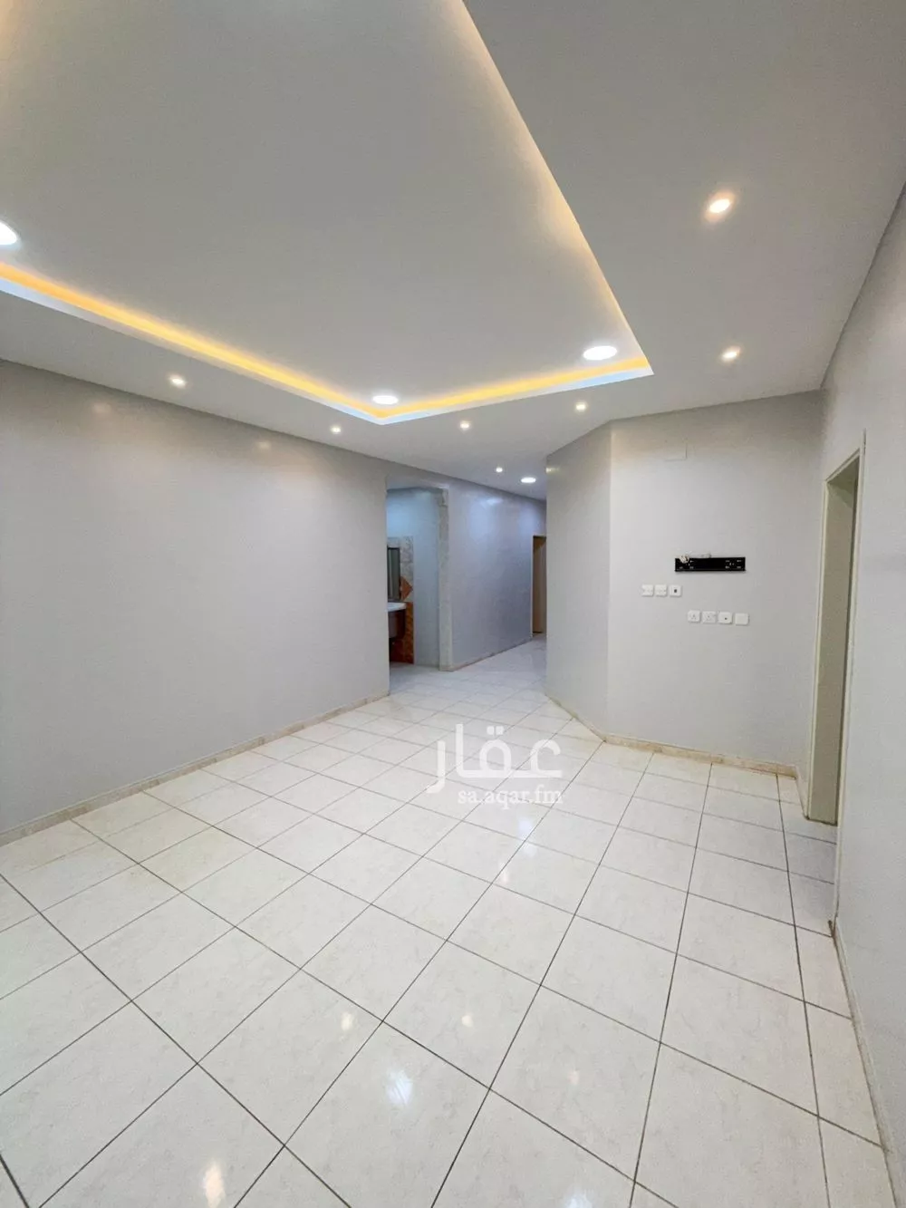 4 bedroom floor in Al Yarmouk 9