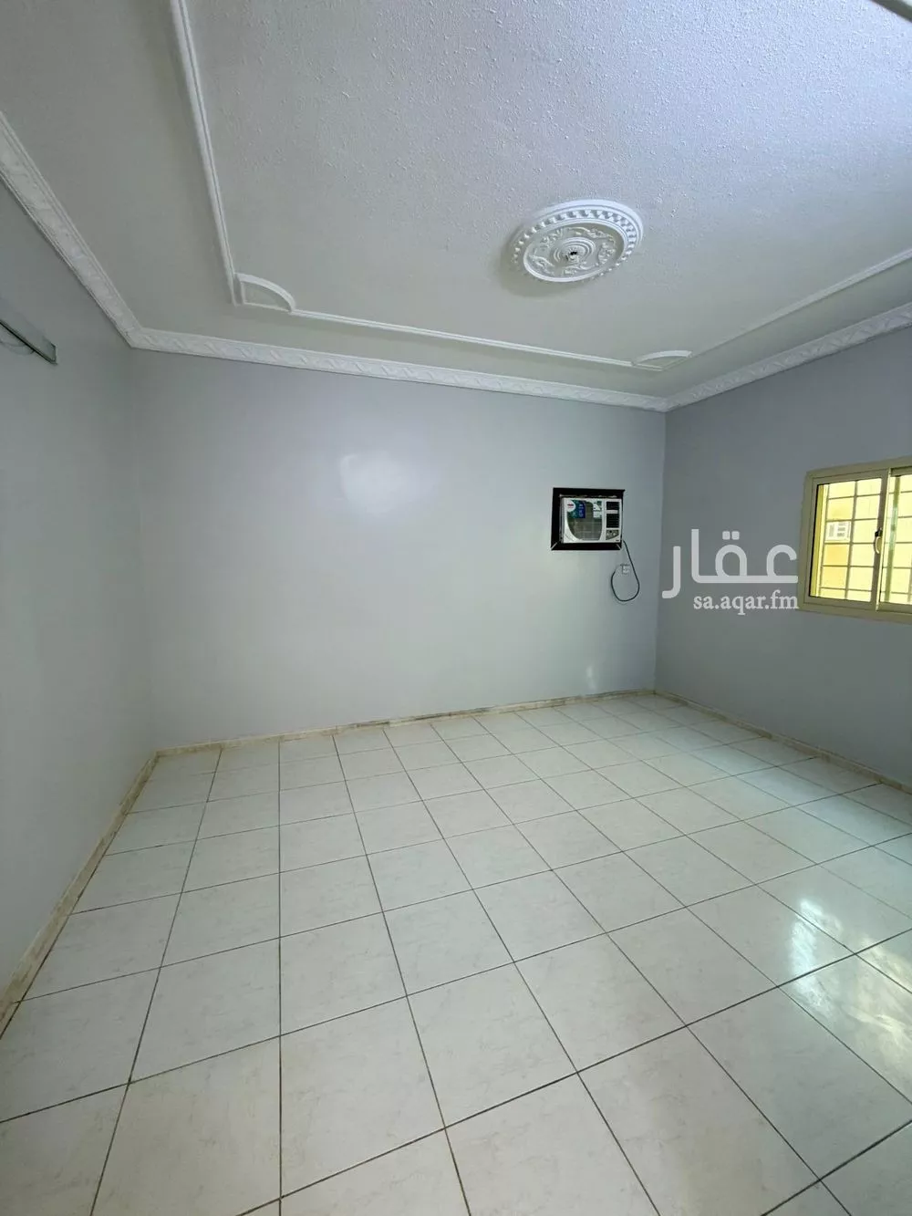 4 bedroom floor in Al Yarmouk 10