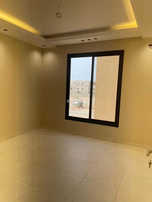 8 bedroom villa in Az Zomorod 4