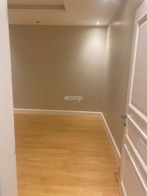 6 bedroom apartment in Al Manar 6
