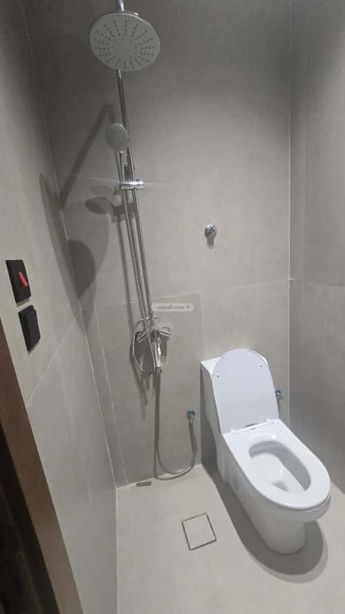 9 bedroom villa in As Sawari 3