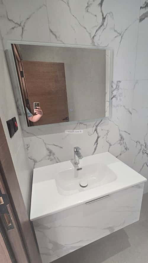 9 bedroom villa in As Sawari 4