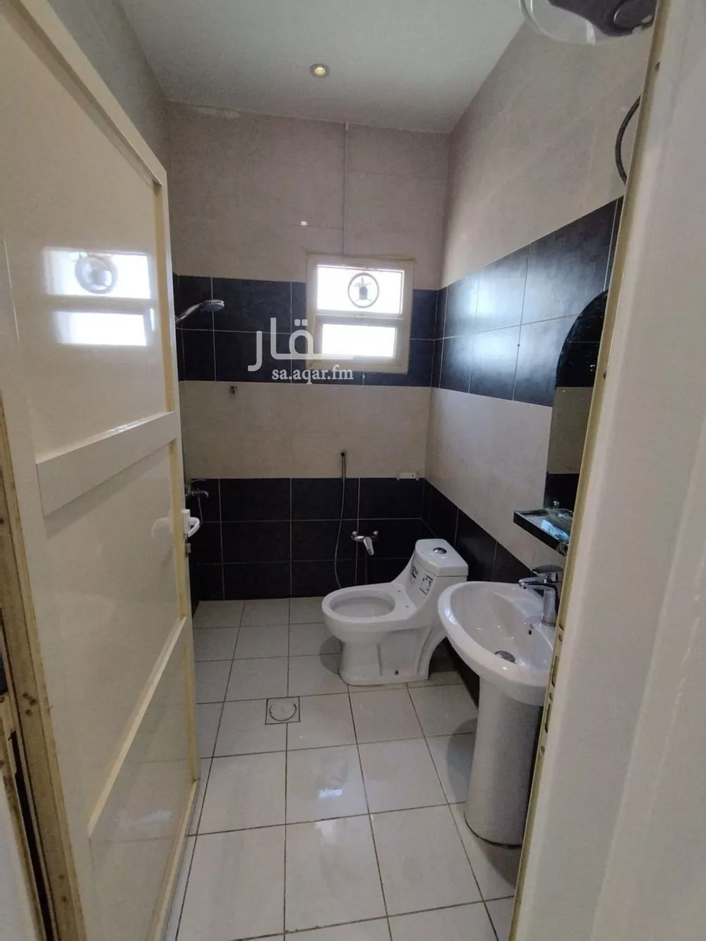 2 bedroom apartment in Al Aqiq 4