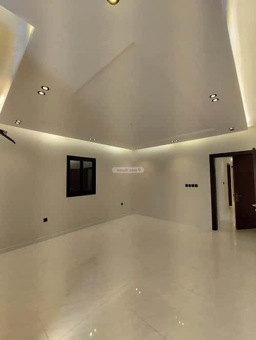 13 bedroom villa in As Salhiyah 10