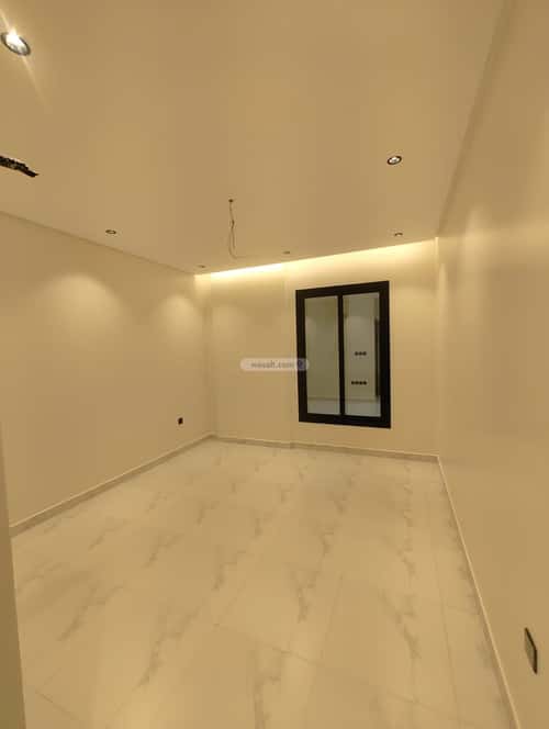 4 bedroom apartment in Al Rawdah 5