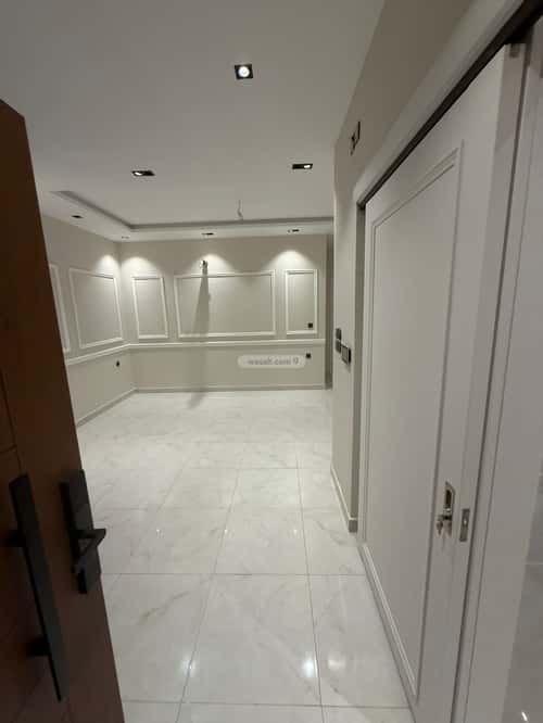 4 bedroom apartment in Al Rabwa 2