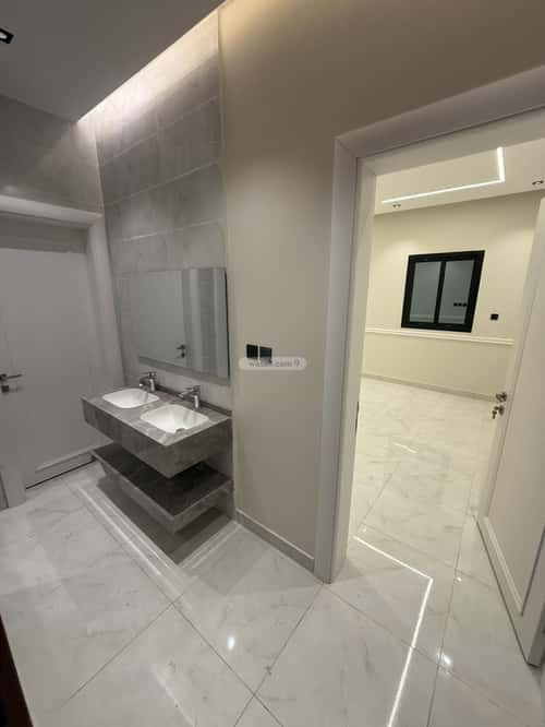 4 bedroom apartment in Al Rabwa 3