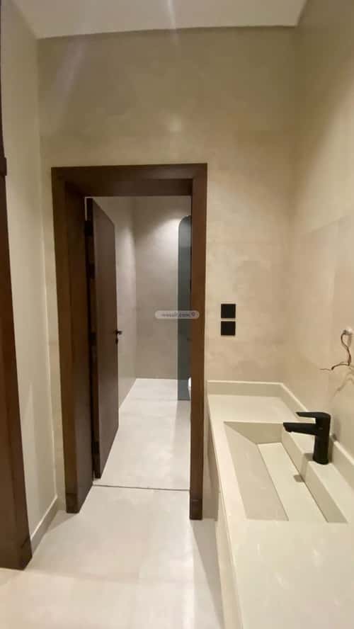 6 bedroom apartment in Al Nahda 4