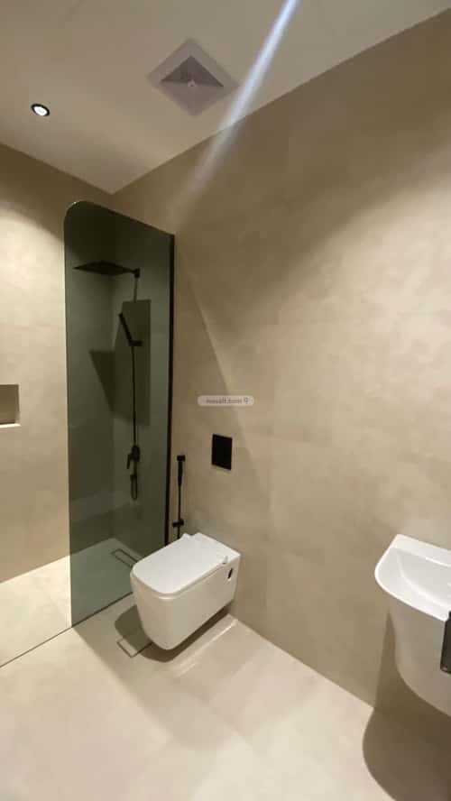 6 bedroom apartment in Al Nahda 5