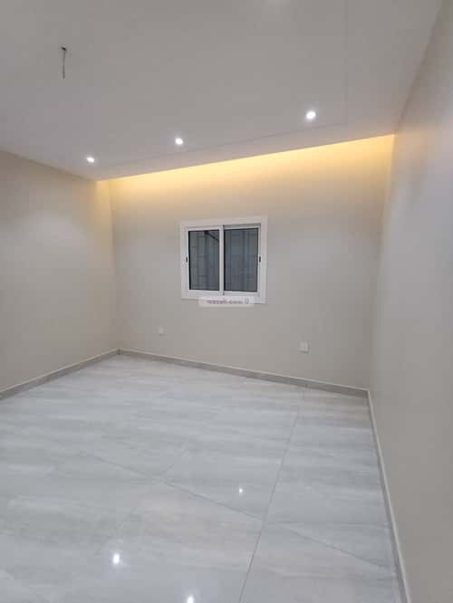 شقة 6 غرف في حكومي1 3