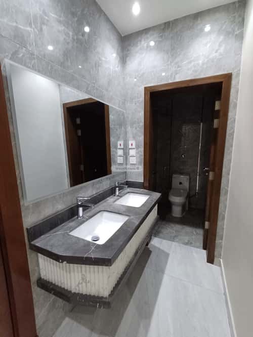6 bedroom apartment in Mukhtat Al Musa 8