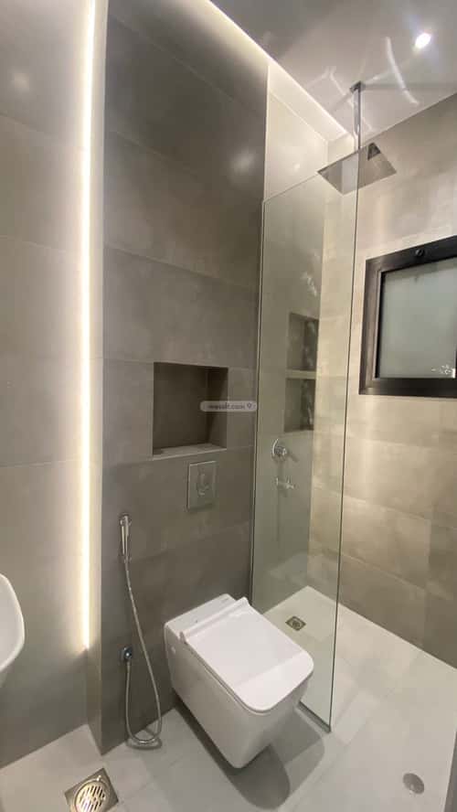 3 bedroom apartment in Al Safaa 1