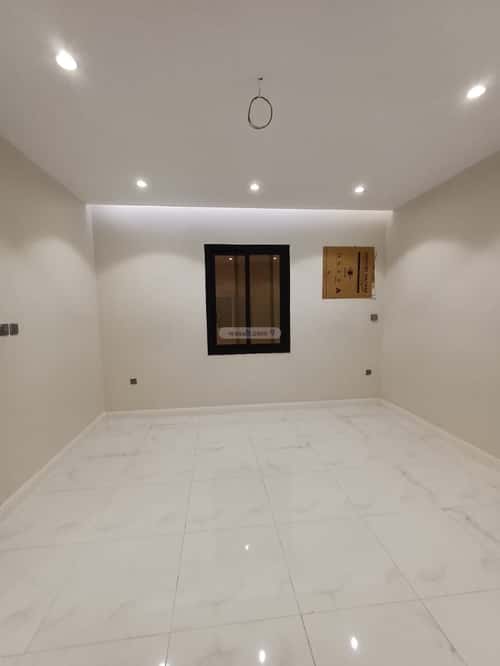 5 bedroom apartment in Ar Rayan 4
