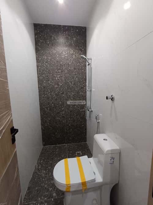 5 bedroom apartment in Ar Rayan 3