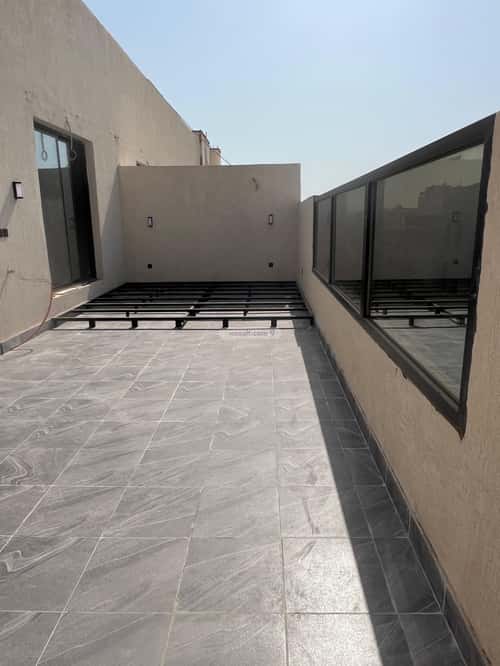 4 bedroom floor in Al Rawdah 2