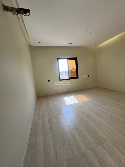4 bedroom floor in Al Rawdah 9