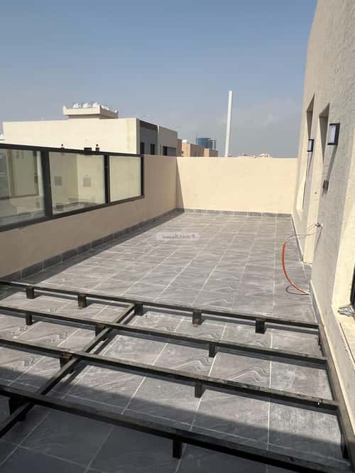 4 bedroom floor in Al Rawdah 14