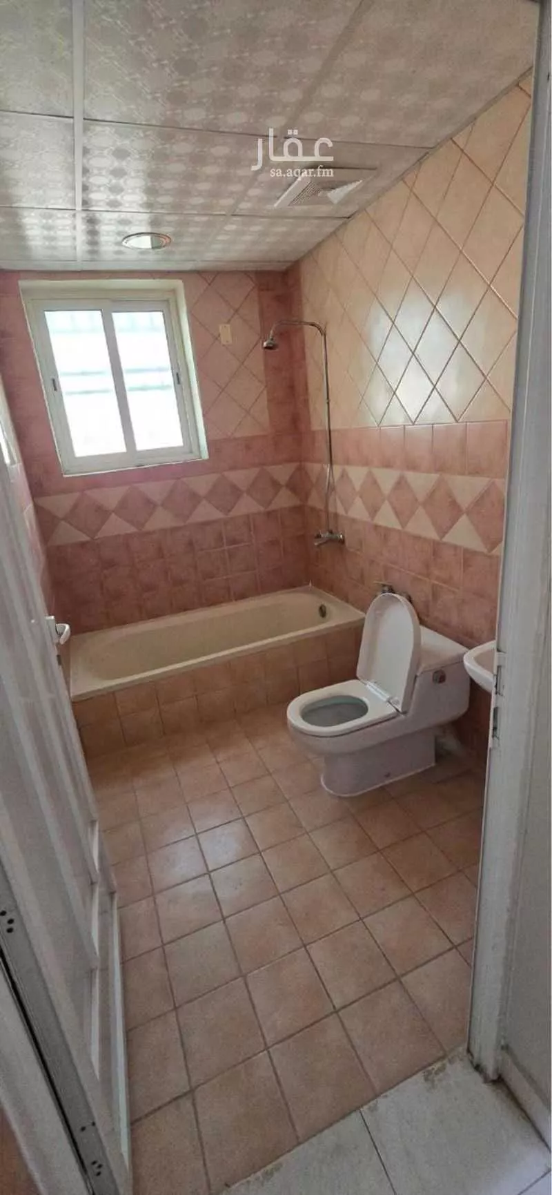 4 bedroom floor in Badr 2