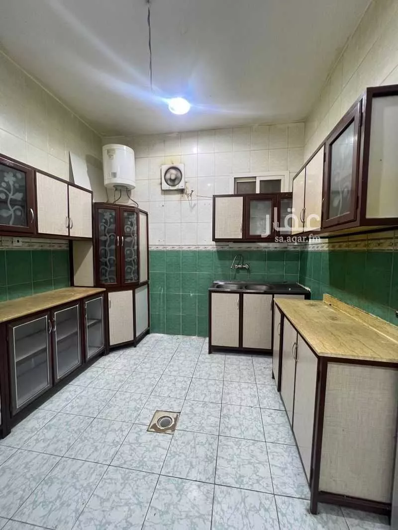 2 bedroom apartment in Al Marwa 6