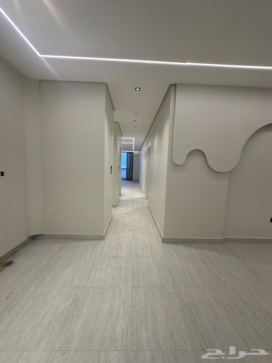 3 bedroom apartment in Al Bahr 6