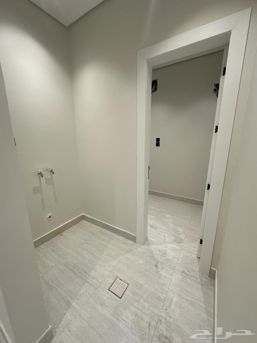 3 bedroom apartment in Al Bahr 7