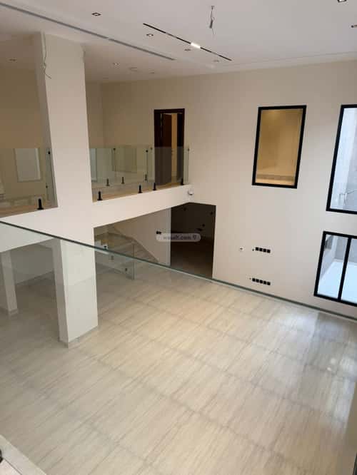 5 bedroom villa in Al Yaqout 4