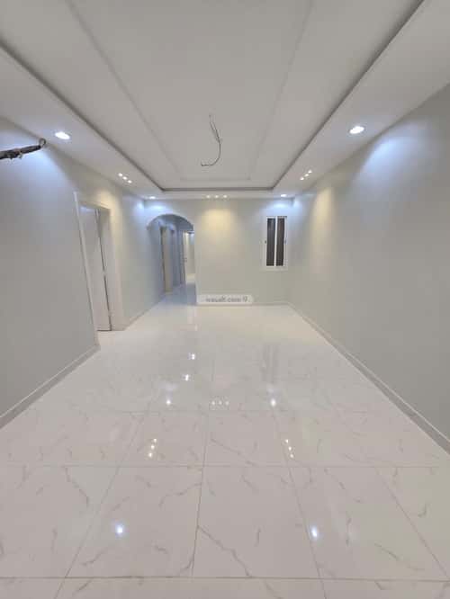 5 bedroom floor in Jeddah 1