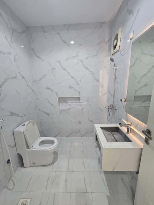5 bedroom floor in Jeddah 7