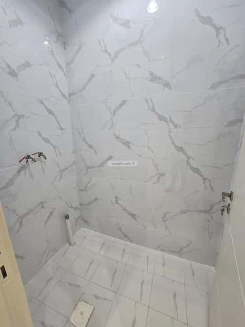 5 bedroom floor in Jeddah 3