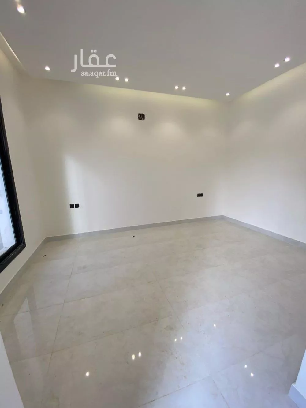 5 bedroom villa in Al Rimal 3