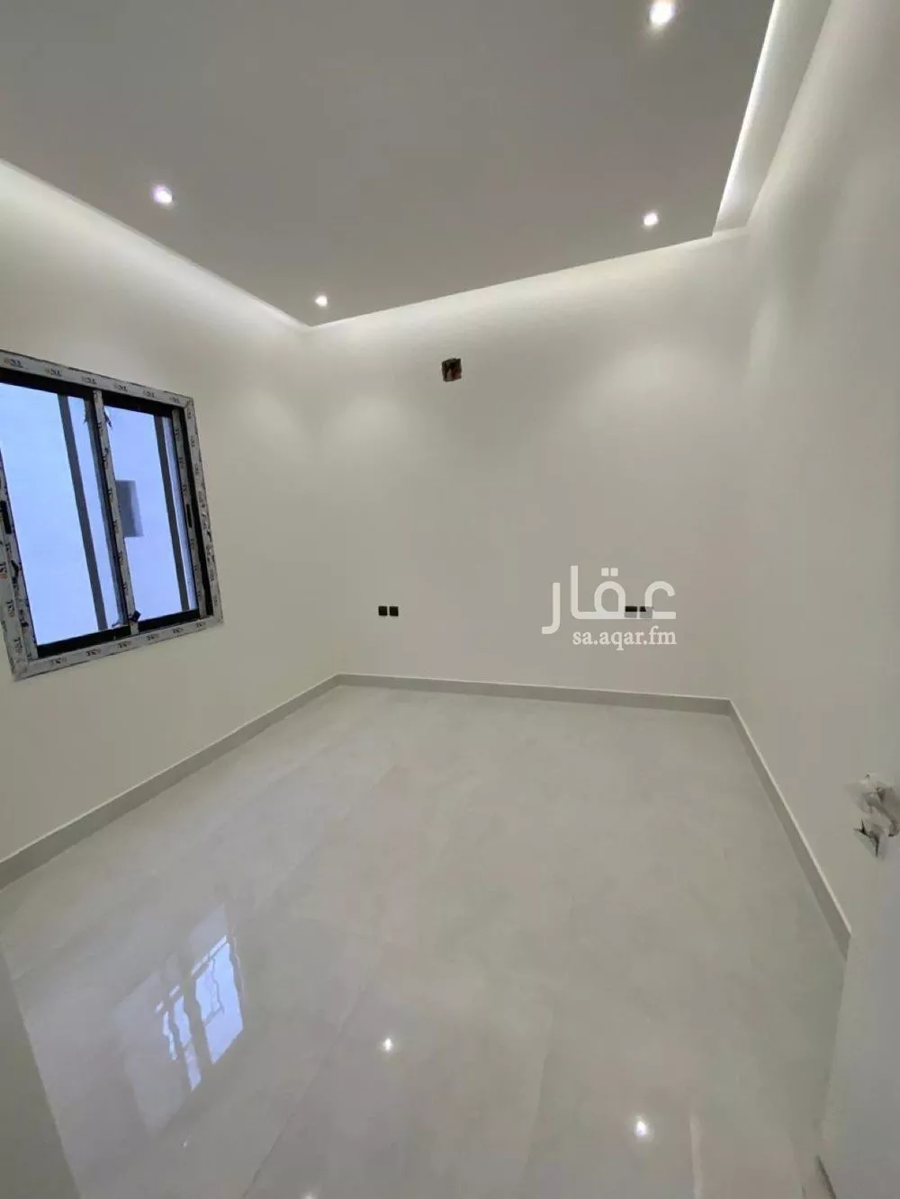 5 bedroom villa in Al Rimal 8