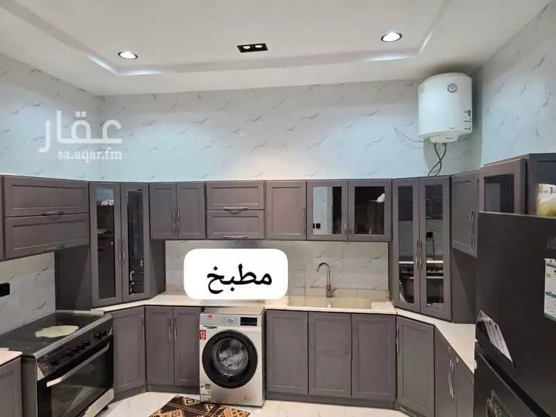 5 bedroom villa in Badr 3
